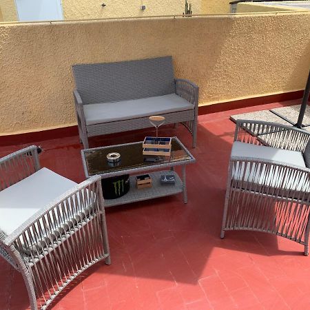 Apartamento Adosado tranquilo con piscina y vistas al mar Puerto Marino Exterior foto