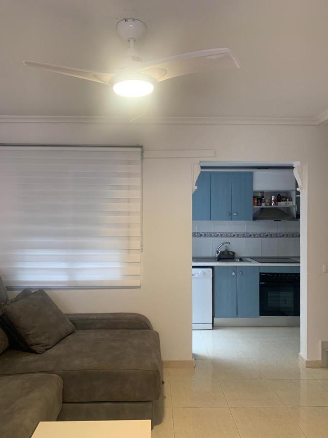 Apartamento Adosado tranquilo con piscina y vistas al mar Puerto Marino Exterior foto
