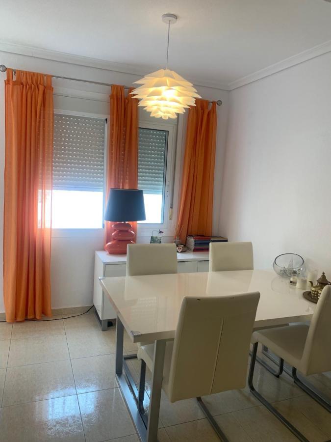 Apartamento Adosado tranquilo con piscina y vistas al mar Puerto Marino Exterior foto